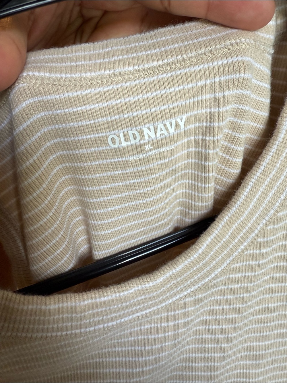 Old Navy Women's Beige Cream Striped Ribbed Tank - Picture 3 of 5